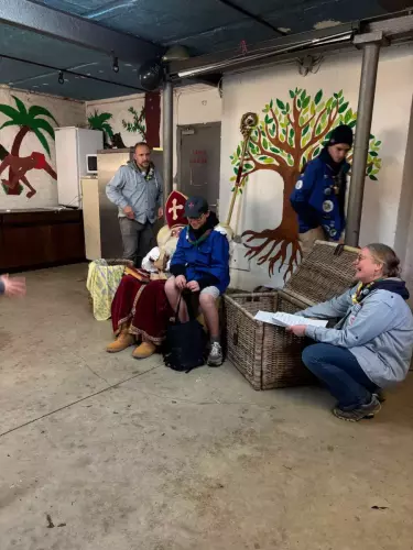 Scouts (7)